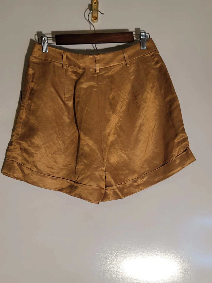 Novo com etiquetas J. Shorts Crew Feminino 8 Bolsos Plissados Mescla de Linho Dourado Cintura Alta - Imagem 4 de 4