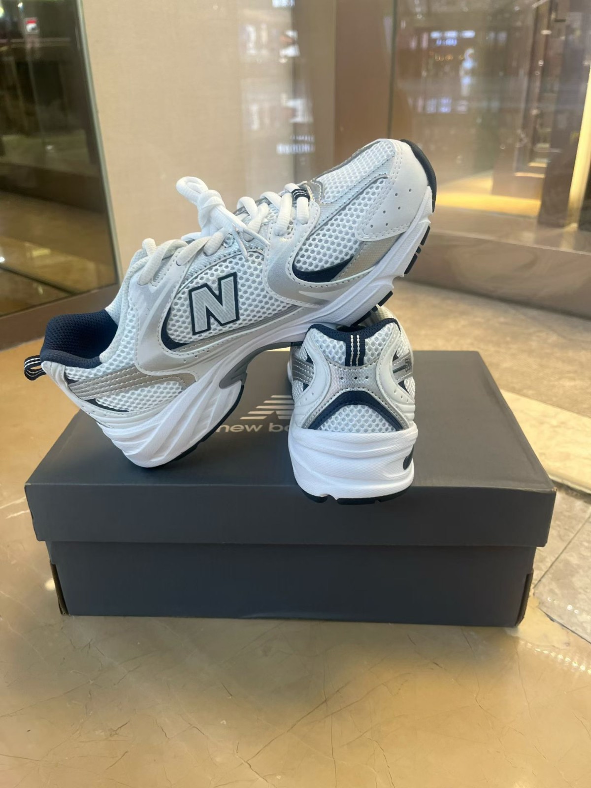 Choose Size New Balance 530 White Running Shoes White Silver Navy 