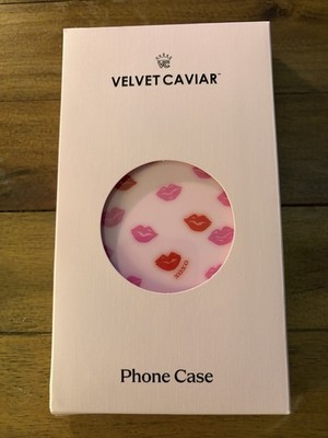 Velvet Caviar Kiss Kiss iPhone 11 17 Pro Max Hard Case Cover