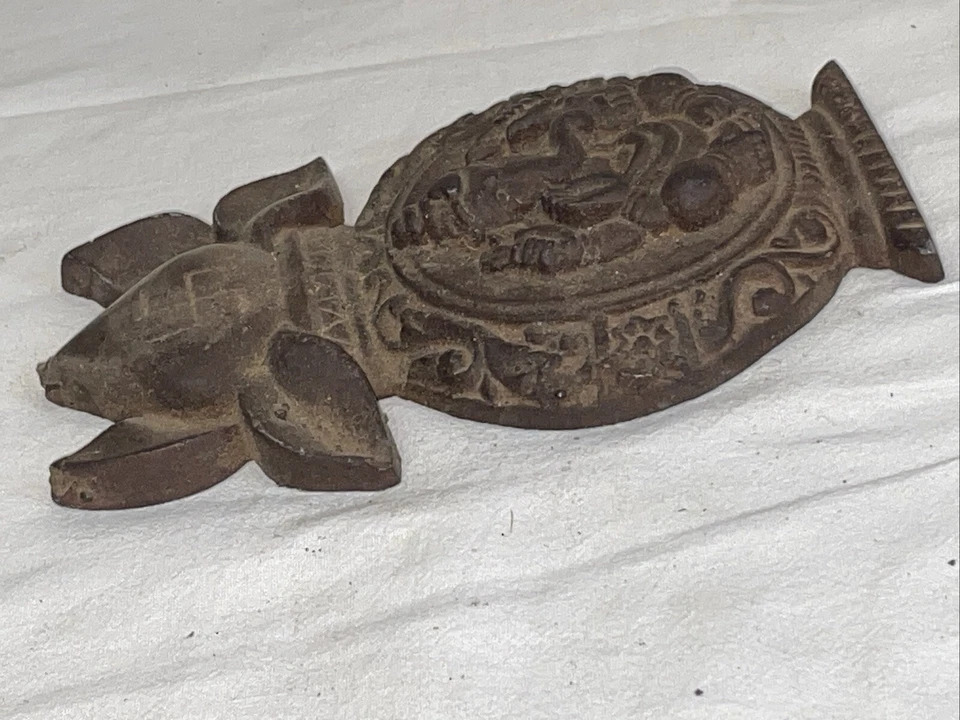 古董雕塑 God Ganesha 压花雕刻重铁板 19 世纪 — 第 4/4 张图片