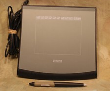 Wacom Intuos 2, 4x5 ,Mouse , Pen , Stand, Tablet/ XD-0450-U usb