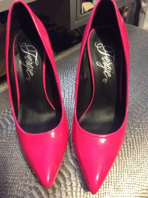 womens hot pink pumps