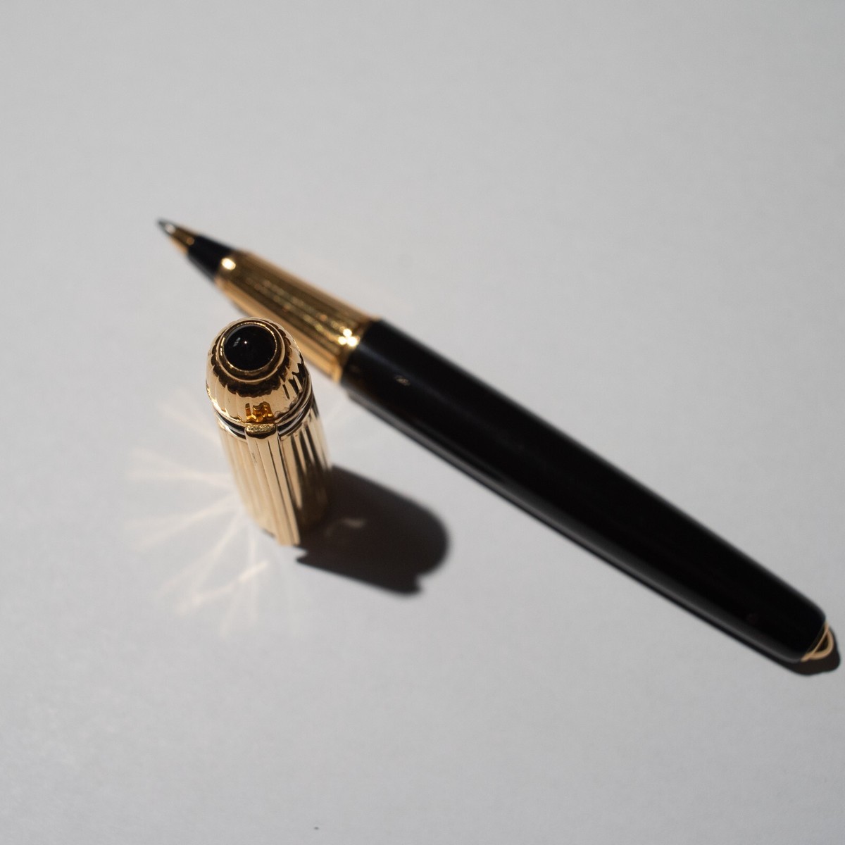 Cartier Pasha de Cartier 1992 Ballpoint / Roller ball Gold