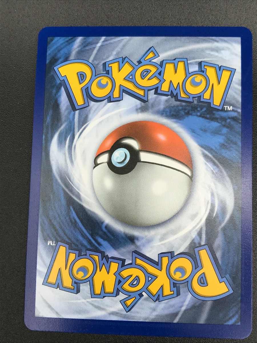 Zacian V 016/025 Ultra Rare Holo Pokemon SWSH Celebrations NM 2021