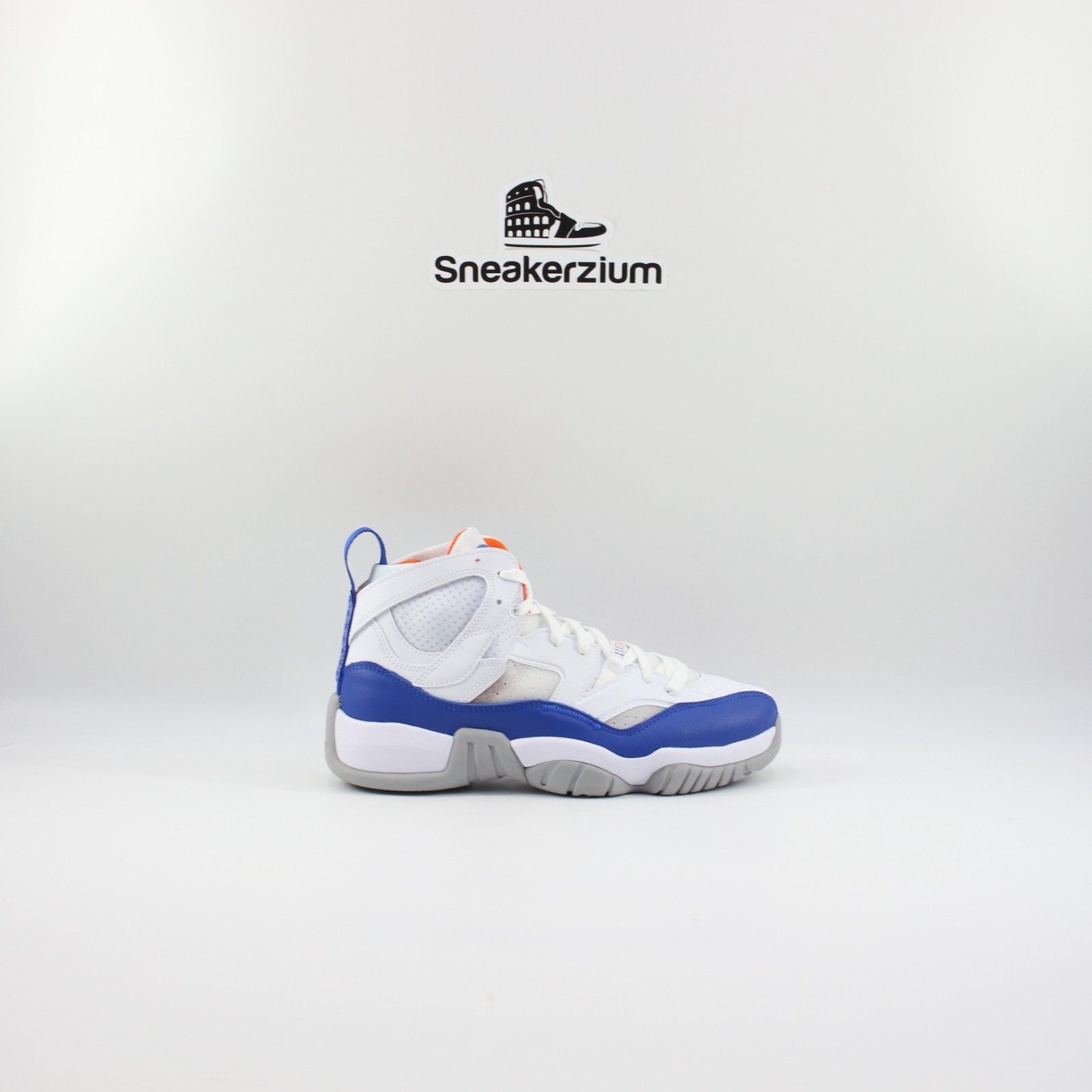 Мужские кроссовки Nike Jordan Two Trey Knicks DO1925-148 Новые
