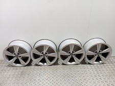 82A601025G RÄDER SATZ AUTOREIFEN / 7062067 FÜR AUDI A1 SPORTBACK GBA 30 TFSI A