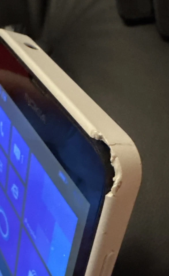 Nokia Lumia 635 8GB White (T-Mobile) Fast Ship Good Used Cracked!! - Image 4 of 4