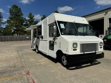 2025 Build  Food Truck Brand New Kitchen. (free Delivery)