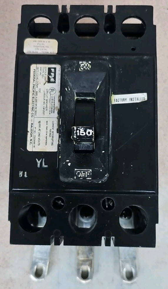 Foto 1 di 4