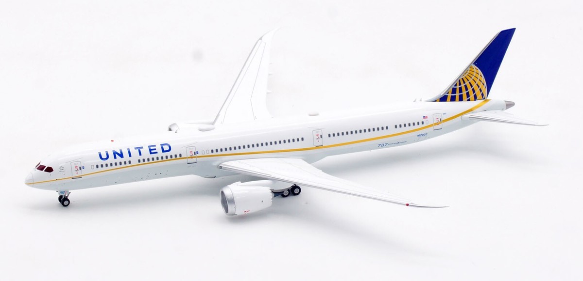 Aviation 1:400 United Airlines Boeing B787-10 Diecast