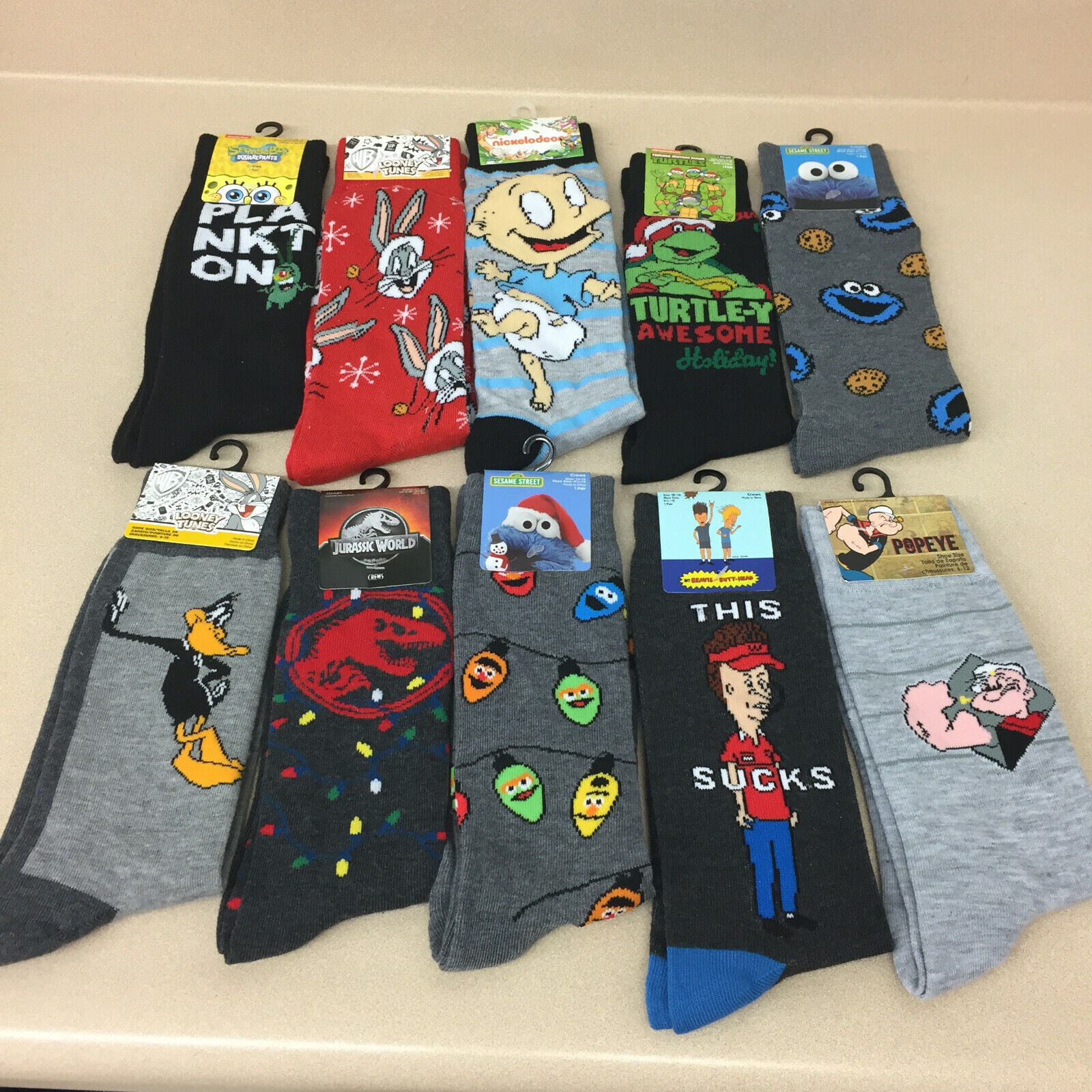 novelty socks mens crew multiple styles cartoons looney tunes new tags  AR265 | eBay