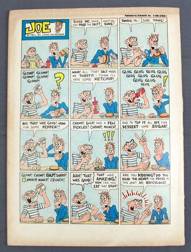 BANANAS #68 1983 Visita a los Pitufos y Locos Revista #2 Febrero 1974 James Bond - Imagen 11 de 11