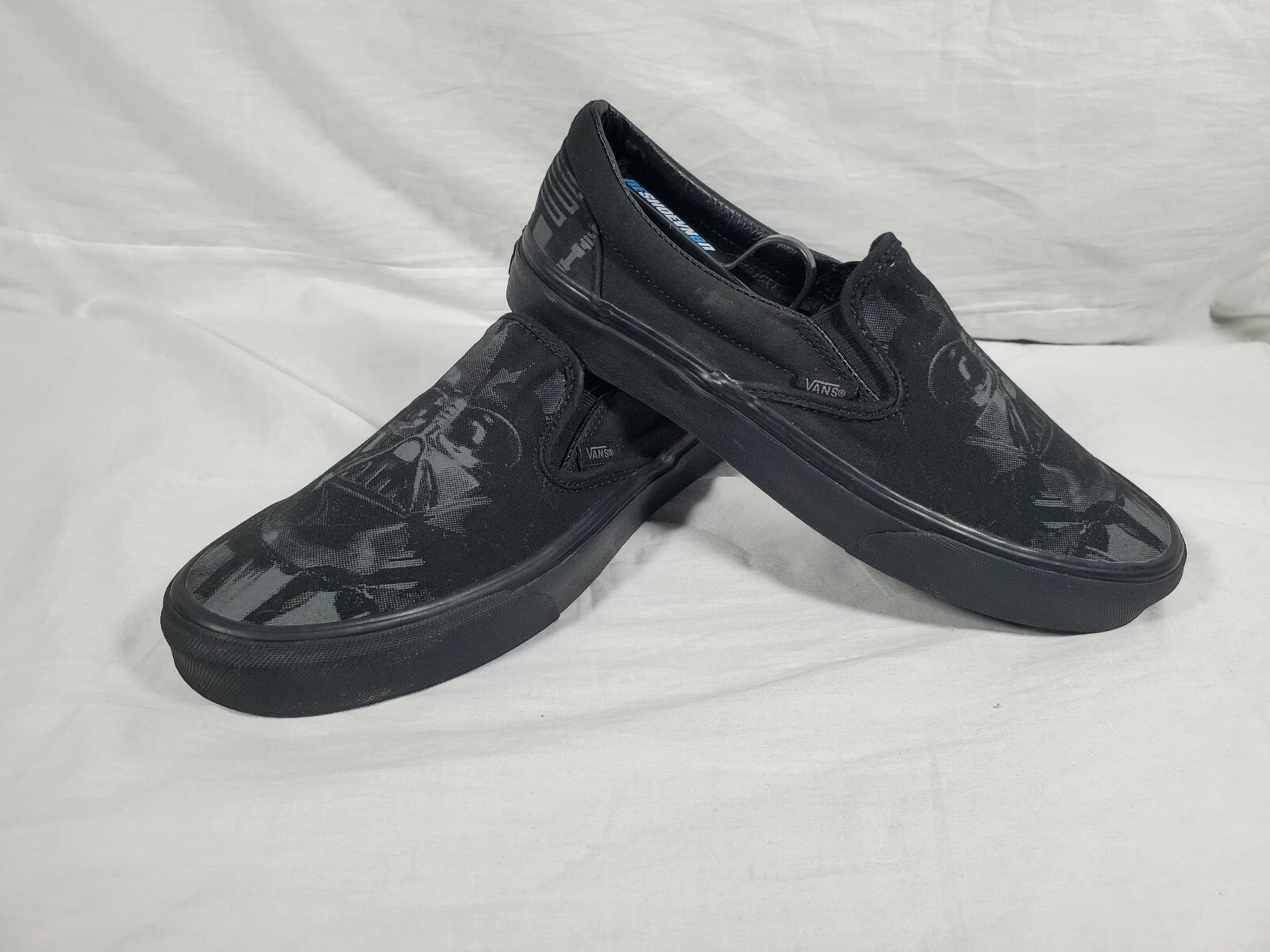 Slip On M VANS Off The Wall Star Wars Darth Vader taglia 8 5 W taglia 10 EDIZIONE LIMITATA