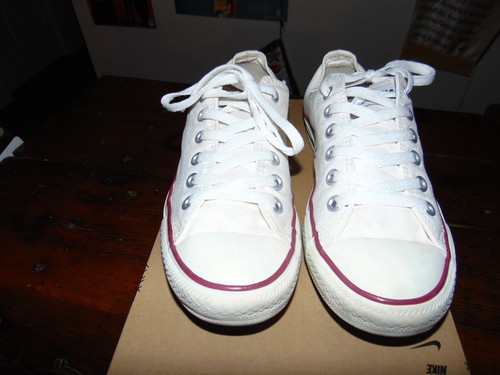Converse Unisex All Star White Classic Low Top Shoes Size Men's 6.5 Women's 8.5 - Picture 2 of 7