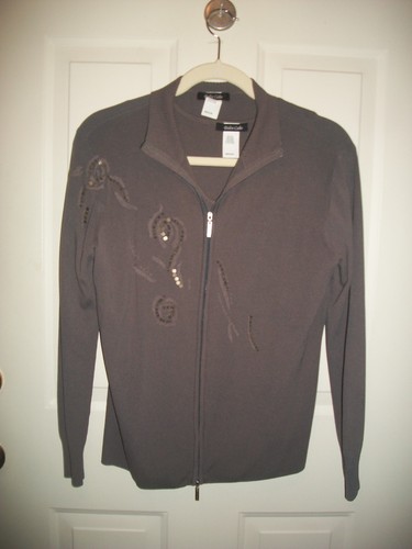 Dolce Cabo taupe two-piece embellished knit top and cardigan size M, NWT - Picture 3 of 7