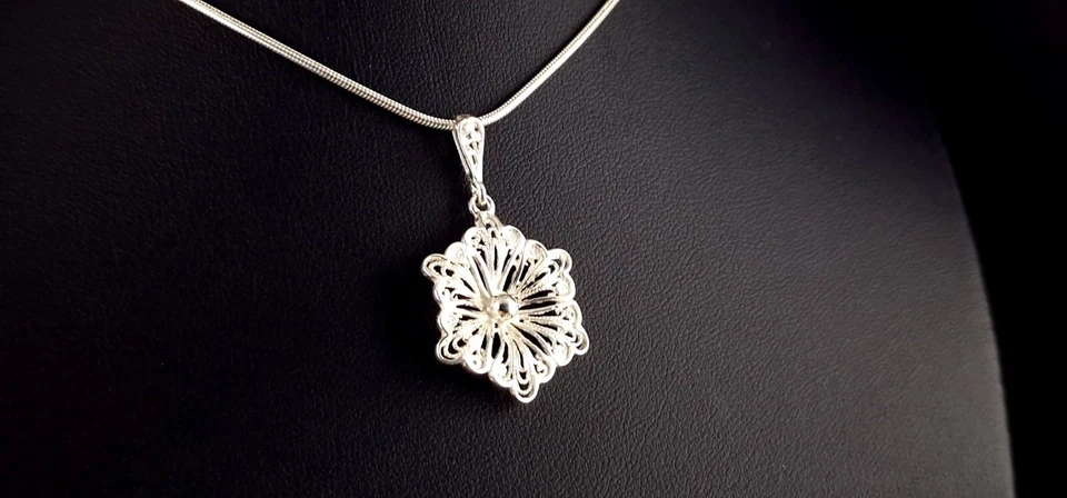 Anhänger Silber Filigranschmuck - traumhaft schön Sterling  - Bild 3 von 4