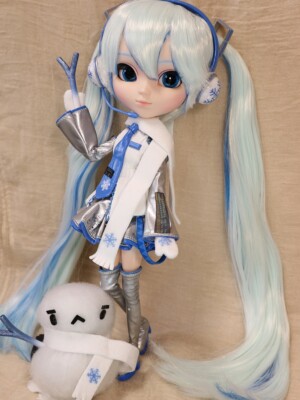 RARE NEW Pullip Snow Yuki Miku Hatsune Doll Vocaloid 01 P-037 from