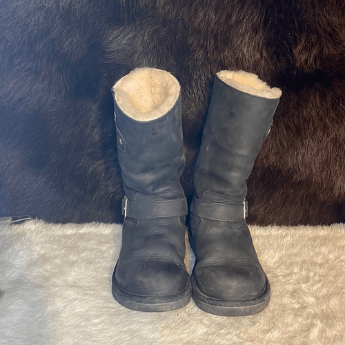 UGG Boots 7 (3250) - Bild 1 von 8