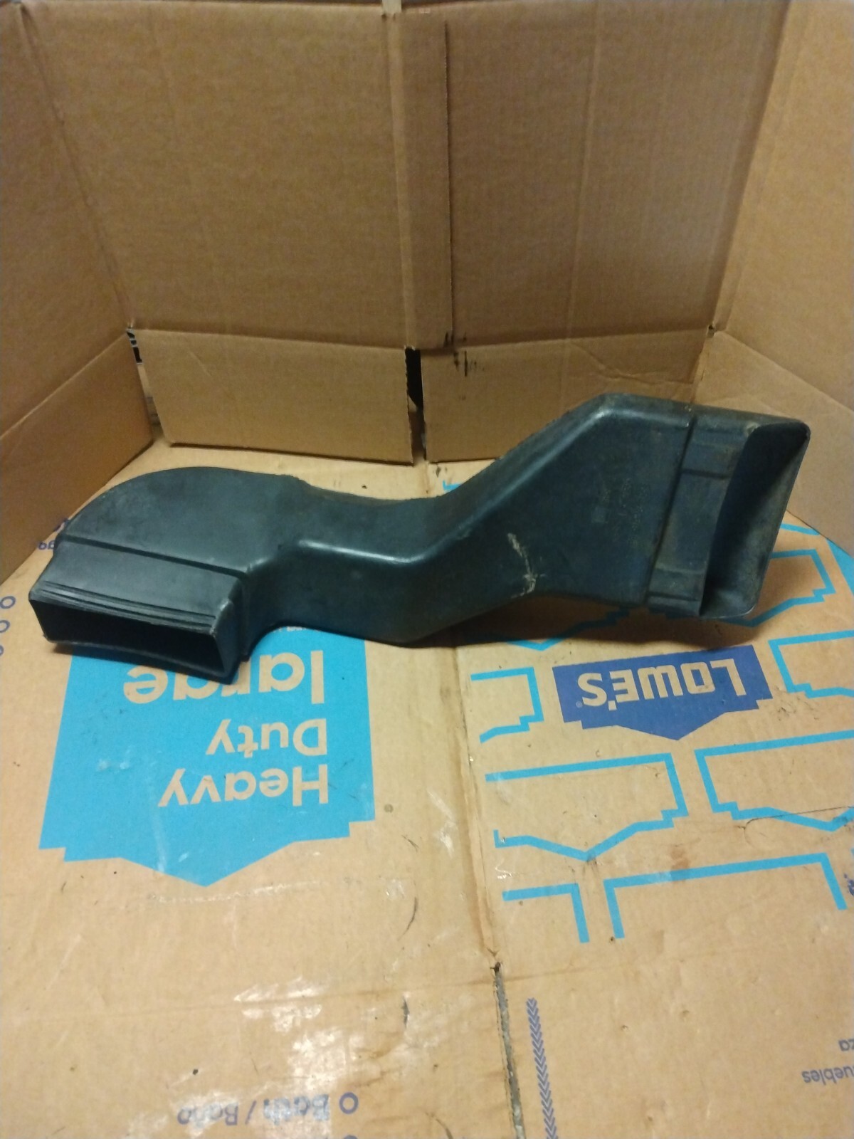 1987-97 Ford F-Series & Bronco Intake Tube for 4.9L 5.0L 5.8L 7.5L Engines