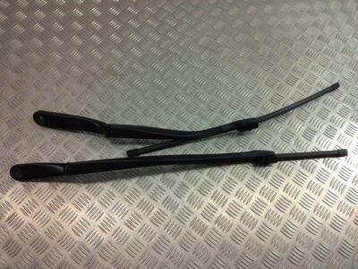 BMW 5 F10 F11 2013 windscreen wiper blade 7203156 LHD SKE19221 