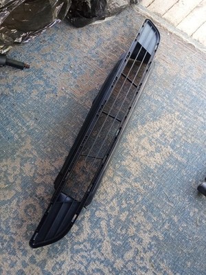 2013-2018 Ford C-Max Bumper Cover Grille DM51R17K945