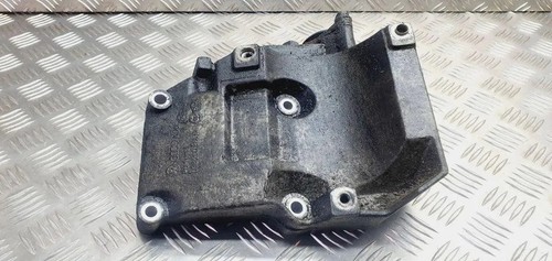 AUDI A4 Avant 8D5, B5 Klimakompressorhalterung 038260885D 1.90 Diesel 31094856