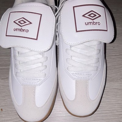 Umbro UMBRO-TX White Red Gum Soccer Sneakers Low Top Lace Up Rubber Outsole