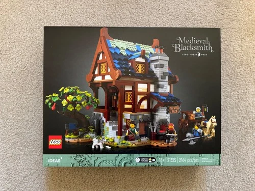 Lego Ideas #33 Medieval Blacksmith 21325 2164 pcs