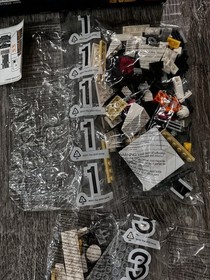 LEGO Star Wars: Snowspeeder (75049)! Mostly Sealed!! COMPLETE!