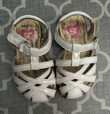 Stride Rite Girls Fisherman Sandals Size 4 White Synthetic Hook Loop Strappy
