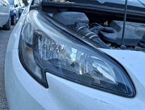 39108223 Projektor Rechts OPEL CORSA (X15) 1.4 GPL Tech (66Kw) Ber