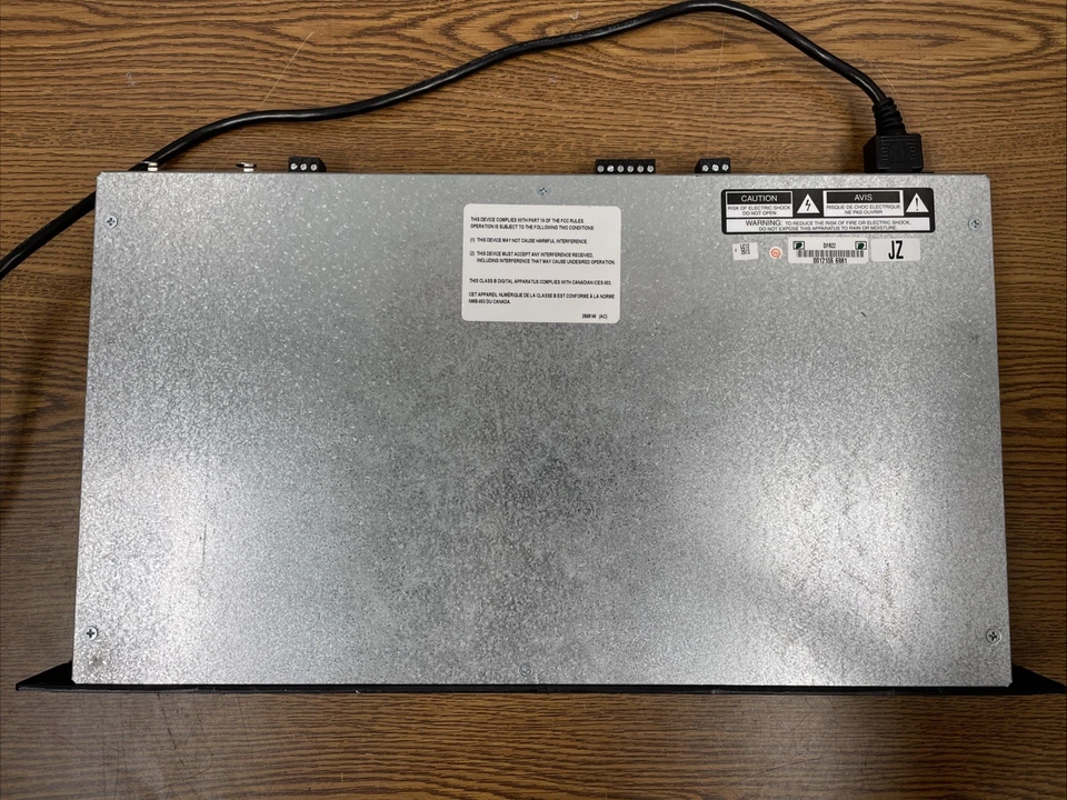 Shure DFR22 Feedback Suppression Processor, Power Tested - Image 2 of 3