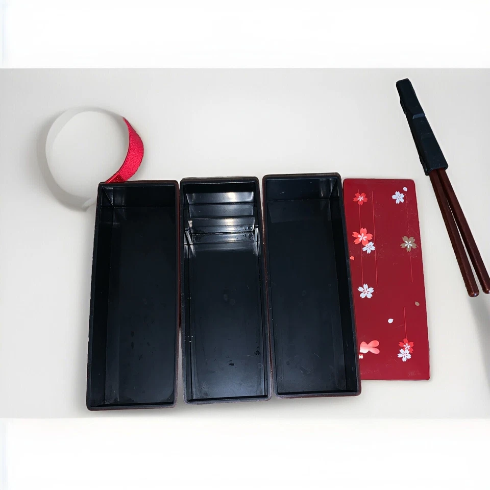 Sushi Lunchbox - Japan Bring Back - W Chopsticks - Never Used - Plastic - Image 4 of 4