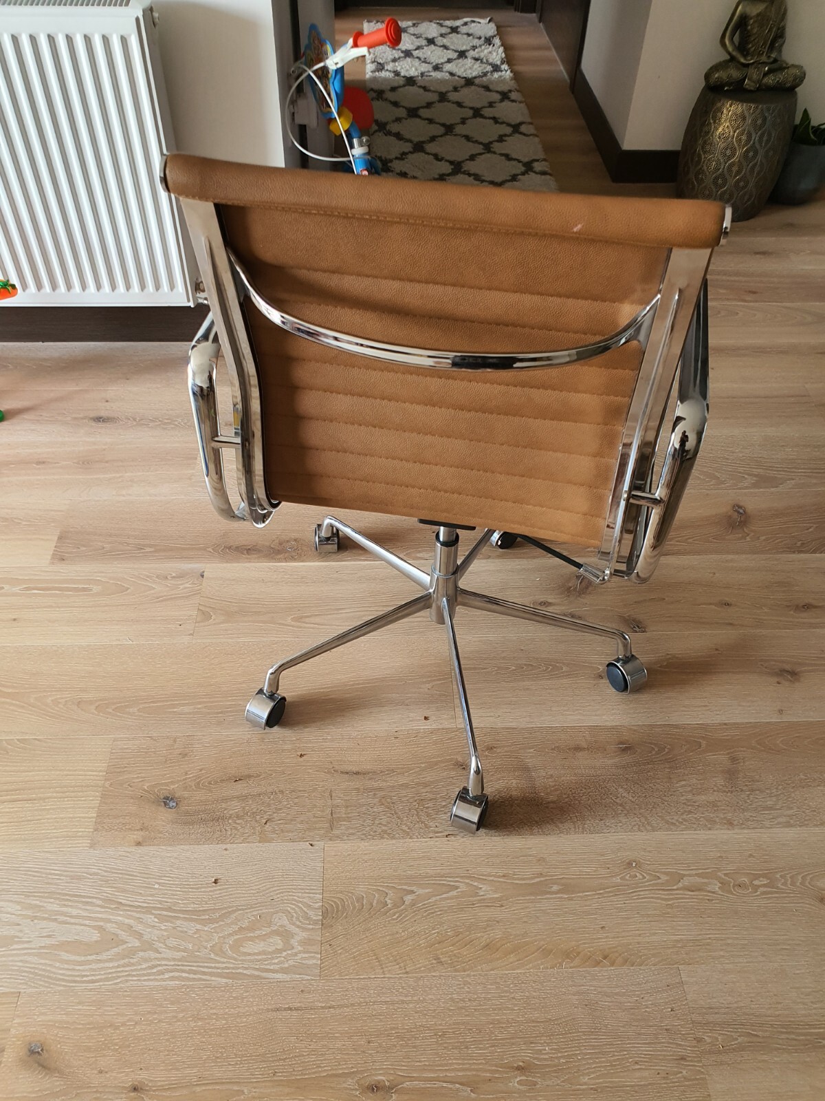 dwell swivel chair eBay