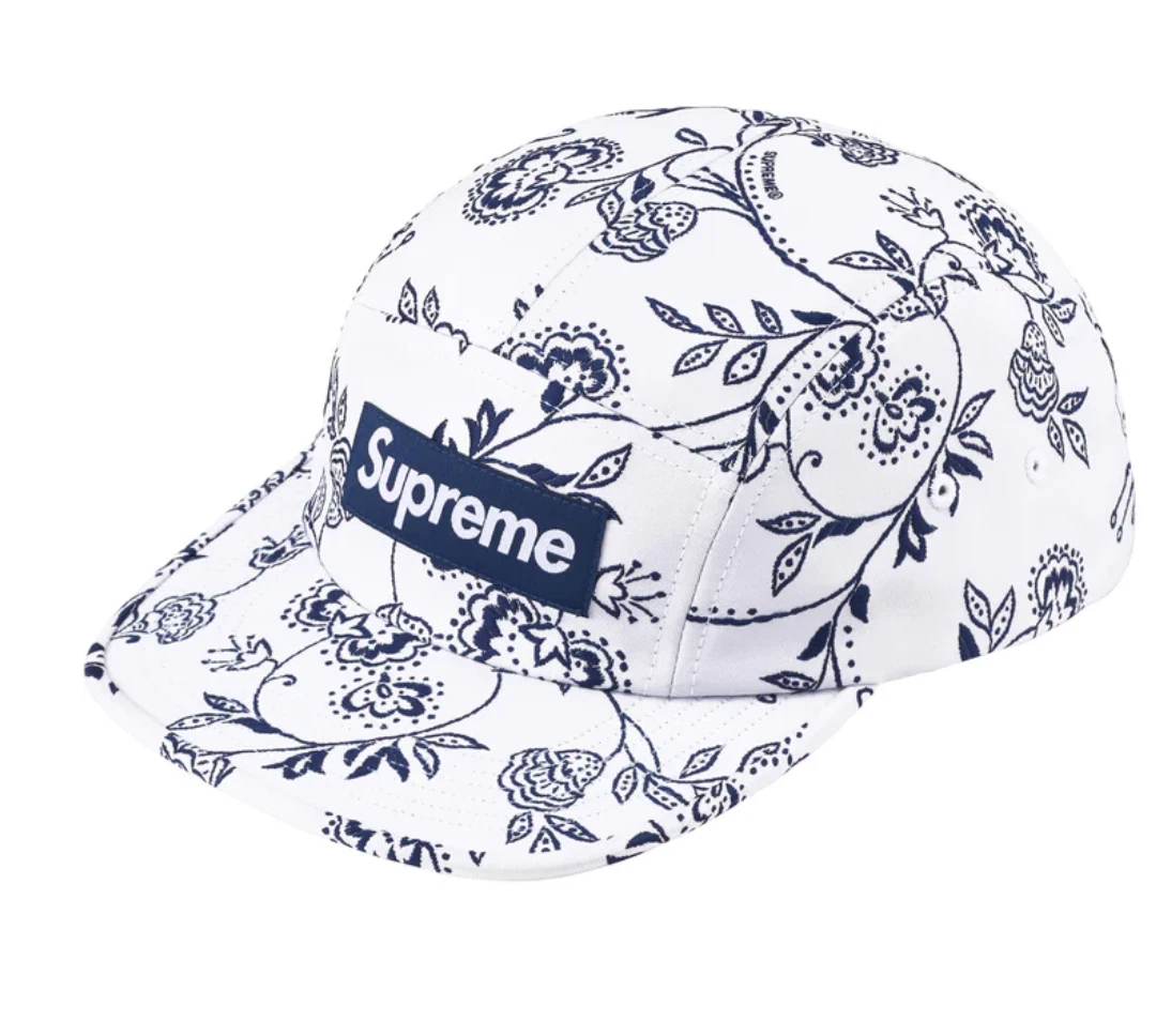 Casquette de camp jacquard fleurie suprême SS25 blanche neuve