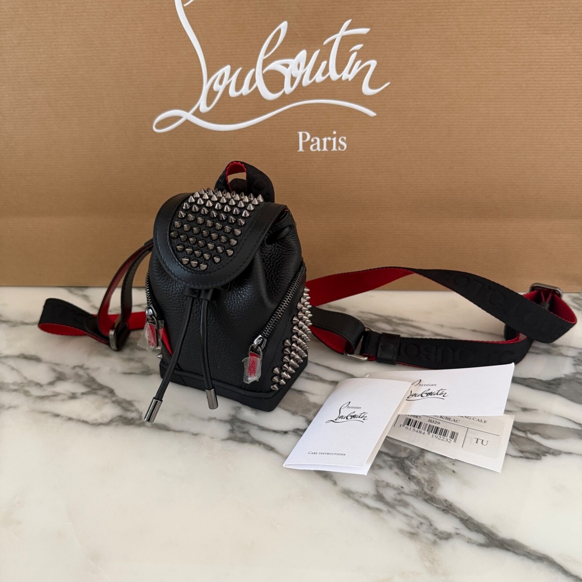 新品】クリスチャンルブタンExplorafunk keyring Bag 【公式通販】