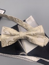 NEW MEN'S Paisley Bow tie and Pocket Square Hankie Set Wedding Party Prom Formal