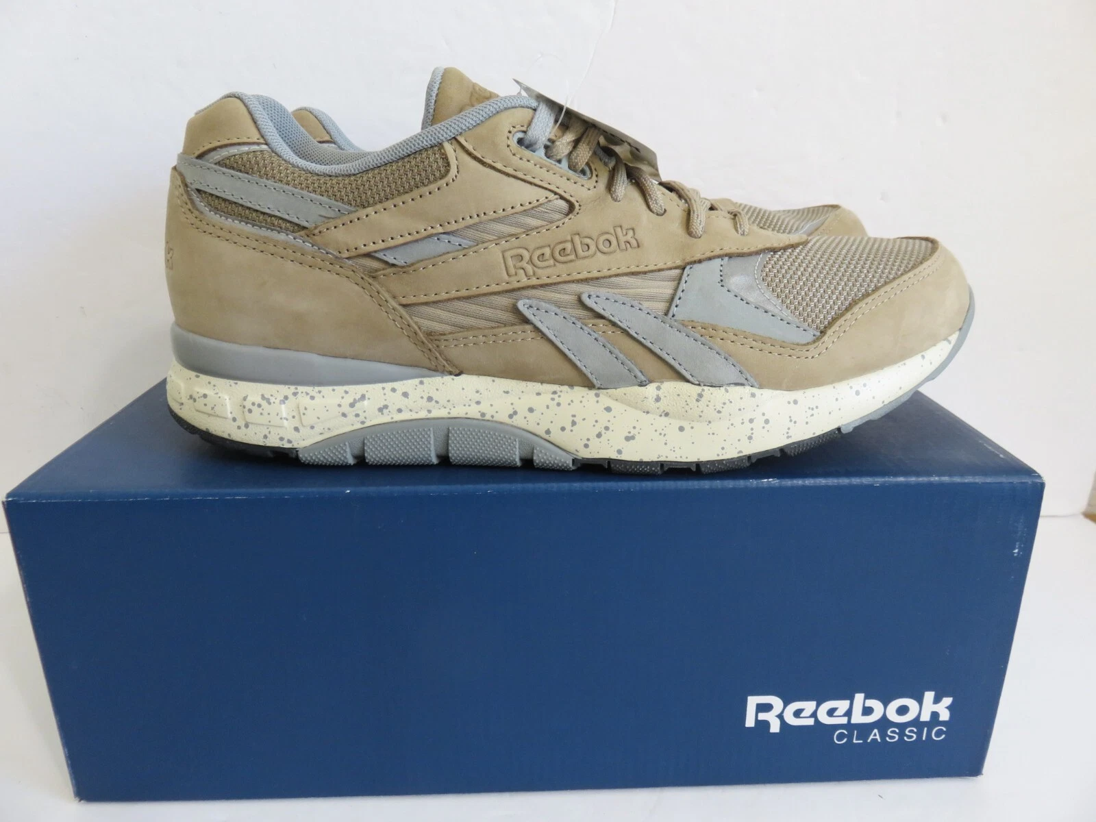 Ventilateur Reebok Supreme V72802 cuir gris marron homme tailles 10 ou 11 neuf dans sa boîte