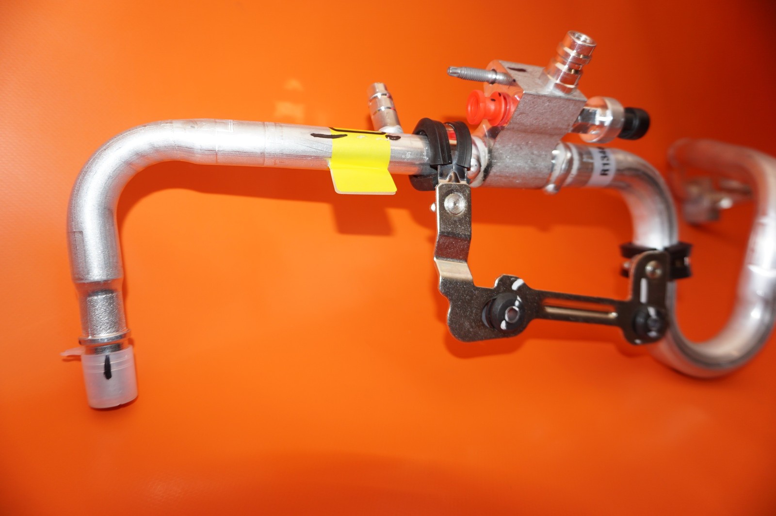 MASERATI QUATTROPORTE AC LINE LOW PRESSURE FLEX 2014 2015 2016 2017 67003506 OEM