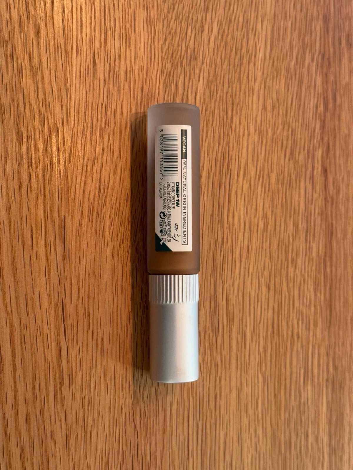 The Body Shop Vitamin C Concealer 8ml - DEEP 1W - Brand New 2