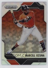 2017 Panini Chronicles Prizm Marcell Ozuna #46 uk2
