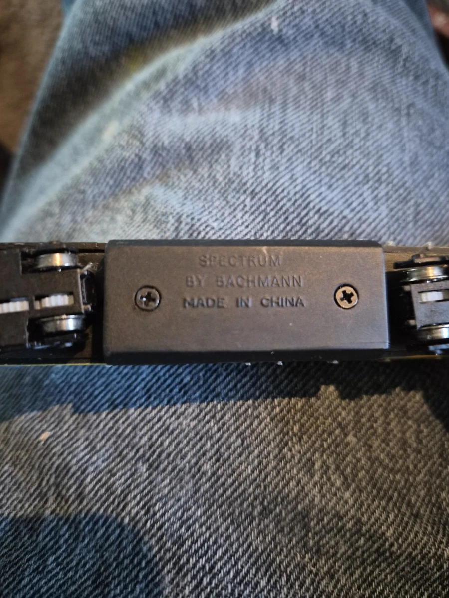 N Scale CSX Dash DC Plus 5 Cars