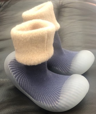 Adorable Tiny Explorings Cozy Baby Soft Blue with Peach Booties Length-5.5 in 