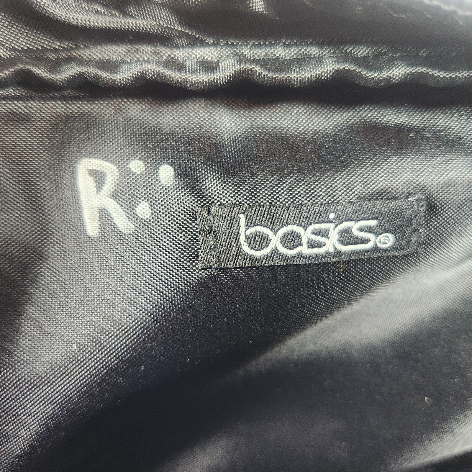 Travel Cosmetic Makeup Bag Black Mesh Zipper Hanging Organizer  10" X 6"