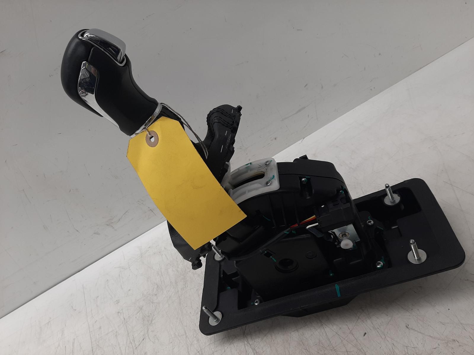 MG ZS 2019 Petrol Mk2 Automatic Gear Selector 10232564 for sale  