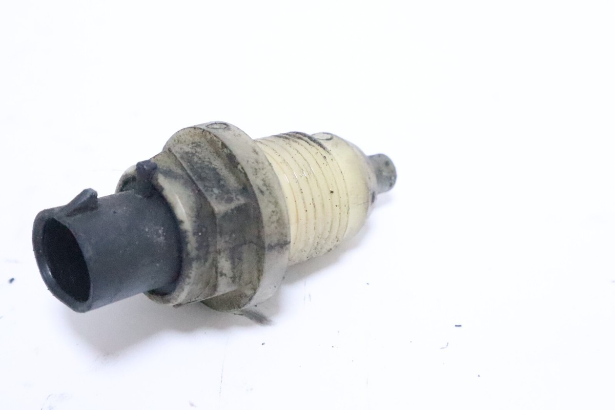 Transmission Input Output Speed Sensor 04800879 A518 A618 46RH
