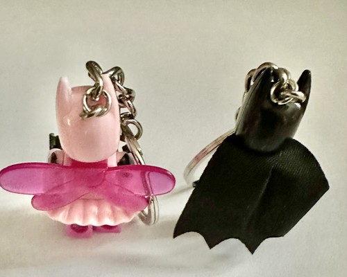 Batman Valentines 2 Couples Keyring Pink Batgirl DC Bag Charm Car Chain Key Gift - Picture 11 of 23