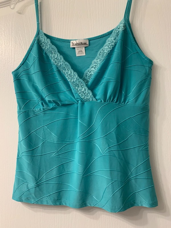 Carol Rose Women's. Emerald color. Elegant and Silky tank top with lace. Size L.