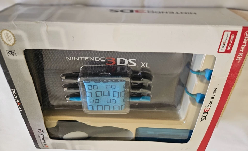 New PowerA Starter Kit for Nintendo 3DS XL - Blue - Sealed Package (Aged Blister - Image 4 of 4