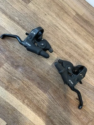 Shimano Deore XT M095 Combo Shifters And Brake Levers Rubber Covers Black 3x7 21 - Image 1 of 4